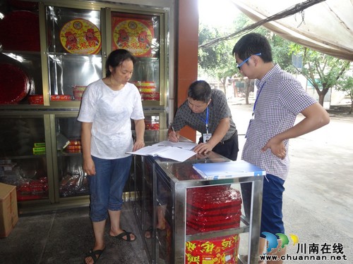 立石镇：开展烟花爆竹经营安全专项检查(图2)