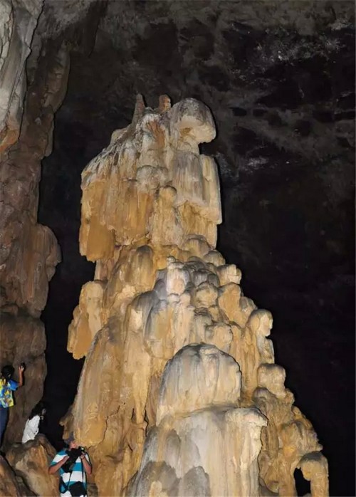 泸州:你知道古蔺原始石林里怪异奇石那些事儿吗?(图9) 泸州:你知道古蔺原始石林里怪异奇石那些事儿吗?(图9)