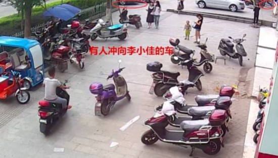 内江一男子称不知为何遭便衣枪击&nbsp;警方"嗯"回应(图5)
