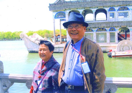 老人七夕共享半生缘 包容与关爱是幸福秘诀(图1) 老人七夕共享半生缘 包容与关爱是幸福秘诀(图1)