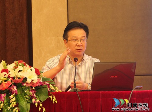杨思进应邀在全国中医院院长高级管理研习班上作专题讲座(图2)