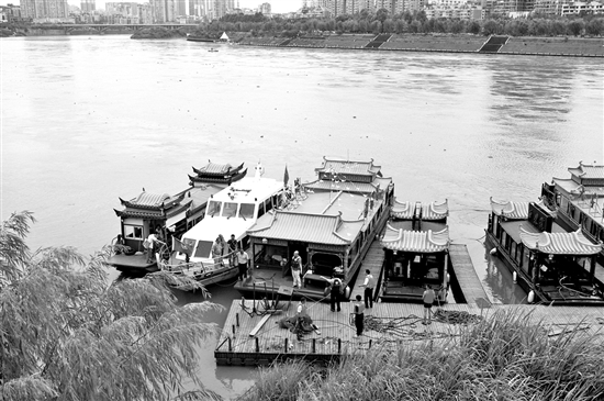 今日凌晨:内江迎来沱江今年第一次较强洪峰(图2)