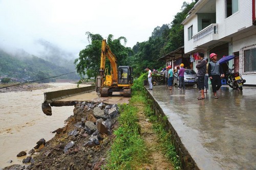 泸州:叙永暴雨山洪已致13人死亡&nbsp;电力通讯逐步恢复(图1)