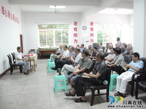 纳溪区:隆重纪念抗战胜利70周年(图1) 纳溪区:隆重纪念抗战胜利70周年(图1)