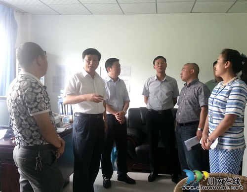 泸州市委副书记曹建国率队调研张坝景区办事处(图1)