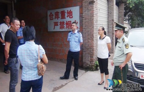 华阳街道:消防安全网格化管理构筑火灾防控网(图1) 华阳街道:消防安全网格化管理构筑火灾防控网(图1)