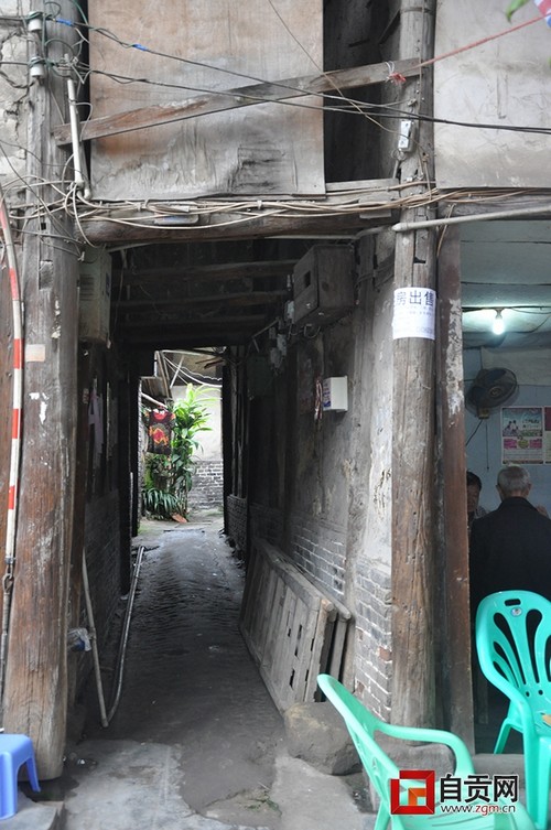 荣县百年老街改造:旧城更新 留住岁月之痕(图3) 荣县百年老街改造:旧城更新 留住岁月之痕(图3)