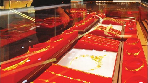 金价走低饰品好卖&nbsp;银行实物黄金遇冷(图1)