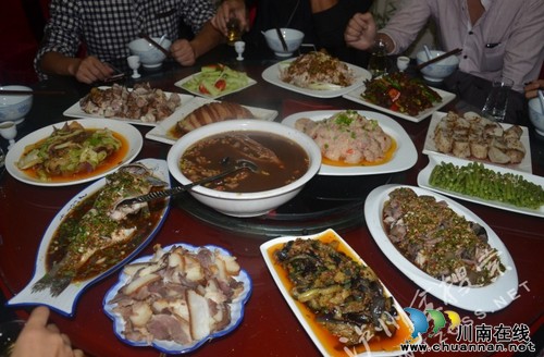 中秋国庆哪里游?纳溪丰乐喝“花酒”!(图5) 中秋国庆哪里游?纳溪丰乐喝“花酒”!(图5)