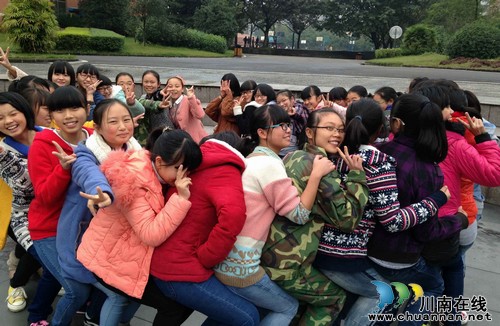 泸县二中荣膺首批全国中小学心理健康教育特色校(图3) 泸县二中荣膺首批全国中小学心理健康教育特色校(图3)