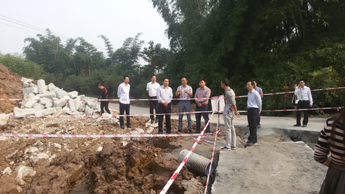 泸县副县长李亮督查罗桥污水处理厂建设进度(图2)
