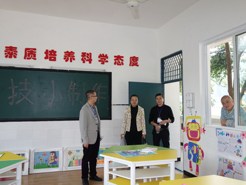 向林中心校创“省级卫生先进单位”迎接验收(图2)