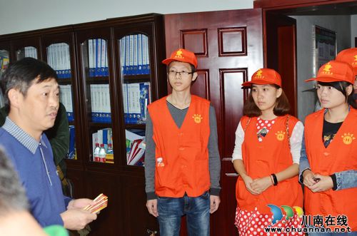 泸州市力促帮扶困难职工志愿服务实现“四化”(图2)