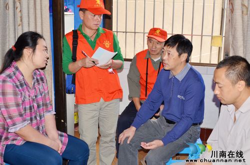 泸州市力促帮扶困难职工志愿服务实现“四化”(图3)