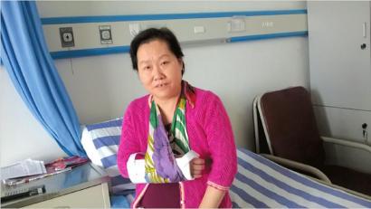 自贡：探视病人摔断手&nbsp;医院要不要赔起？(图1)