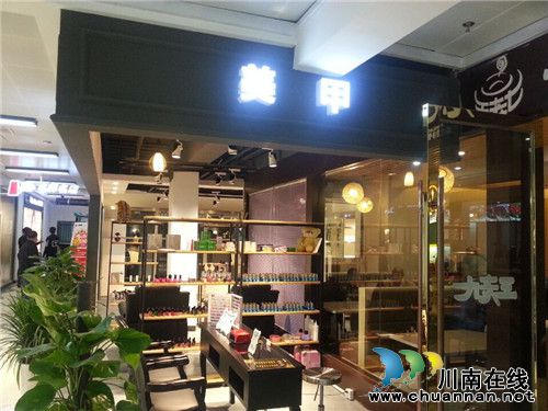 泸州:西亚百货盛装亮相白塔黄金商圈(图21) 泸州:西亚百货盛装亮相白塔黄金商圈(图21)