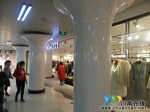 泸州:西亚百货盛装亮相白塔黄金商圈(图5) 泸州:西亚百货盛装亮相白塔黄金商圈(图5)