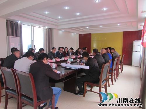 嘉明镇举行农业招商签约仪式(图1) 嘉明镇举行农业招商签约仪式(图1)