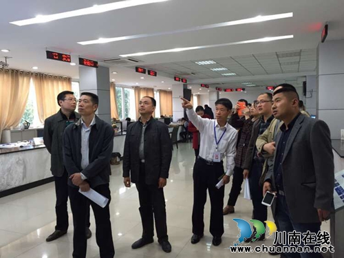 市委农工委调研泸县农村宅基地改革试点工作(图1) 市委农工委调研泸县农村宅基地改革试点工作(图1)