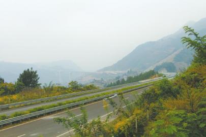 毕生高速11日通车 从泸州驾车出发3小时到毕节(图1) 毕生高速11日通车 从泸州驾车出发3小时到毕节(图1)