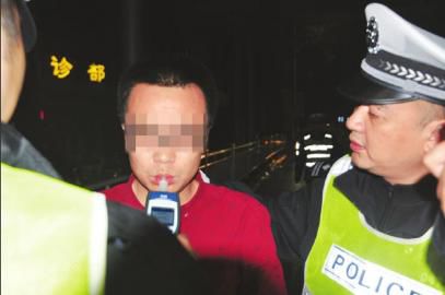 抽血前跑路&nbsp;宜宾男乖乖来自首(图1)