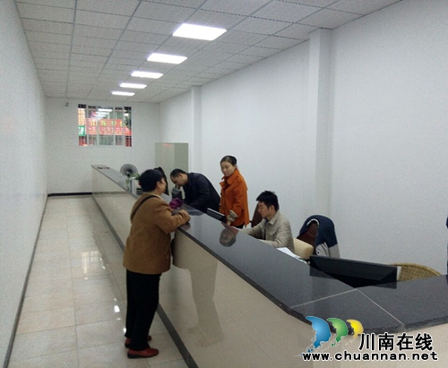 合江县增设一站式社会保险服务大厅(图2)