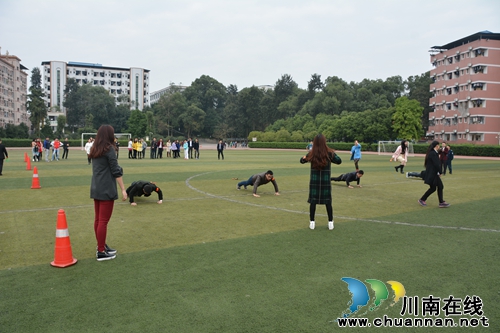 2015年泸县单身青年联谊会在泸县一中成功举行(图2)