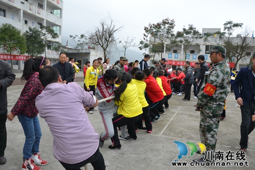 古蔺县成功举办第十一届“团结杯”少数民族运动会(图3)