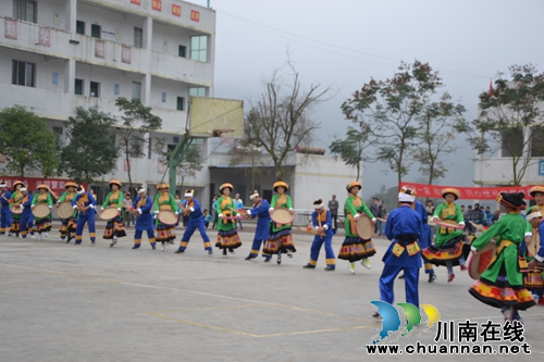 古蔺县成功举办第十一届“团结杯”少数民族运动会(图2)
