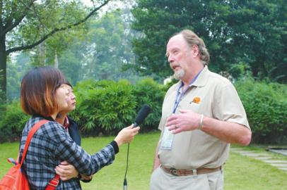 致敬自贡恐龙发现100年 全世界研究大腕都来了(图2) 致敬自贡恐龙发现100年 全世界研究大腕都来了(图2)