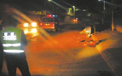 自贡男子醉卧路边&nbsp;深夜意外被拖拉机碾压身亡(图1)
