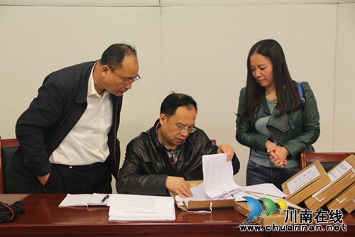 泸县接受国家级农村职业教育和成人教育示范县评审(图4)