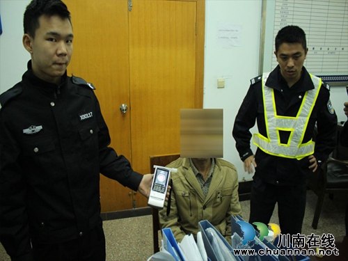 泸州交警支队开展“11.20”酒驾整治行动让酒驾违法行为“不任性”(图4)