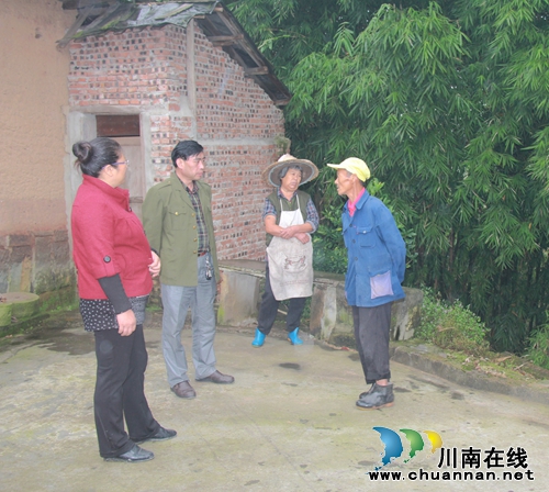 紧盯目标&nbsp;精准发力&nbsp;毗卢镇精准扶贫迈向纵深(图1)