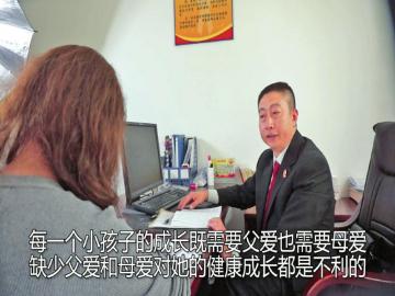 宜宾兴文法院拍摄法院系统首部自编自导方言剧(图1) 宜宾兴文法院拍摄法院系统首部自编自导方言剧(图1)