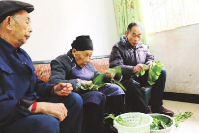 泸州长寿四母子&nbsp;年龄加起来超过350岁(图1)