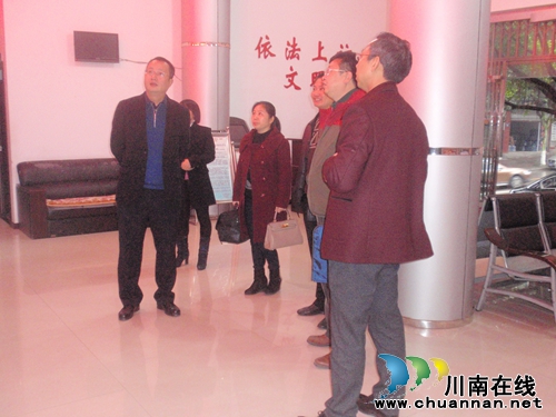 合江县：市群工局长到合江调研群众和信访工作(图3)