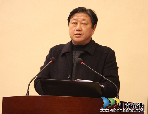名家云集酒城 高度评价泸州文学创作(图7) 名家云集酒城 高度评价泸州文学创作(图7)