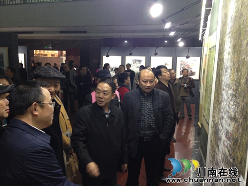 泸州艺坛“三剑合璧” 《梦里故园》情动酒城(图8) 泸州艺坛“三剑合璧” 《梦里故园》情动酒城(图8)