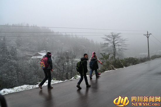 泸州古蔺、叙永今冬第一场雪&nbsp;银装素裹分外妖娆(图4)