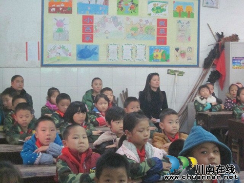 纳溪区护国镇中心校:视导是引领学校教育教学工作的一盏明灯(图2) 纳溪区护国镇中心校:视导是引领学校教育教学工作的一盏明灯(图2)
