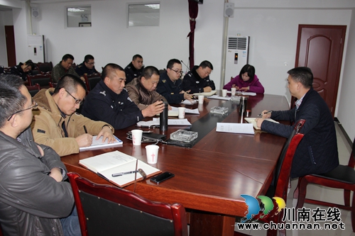 叙永县委常委、政法委书记王晓谦召开高速公路安全管理工作会(图2) 叙永县委常委、政法委书记王晓谦召开高速公路安全管理工作会(图2)