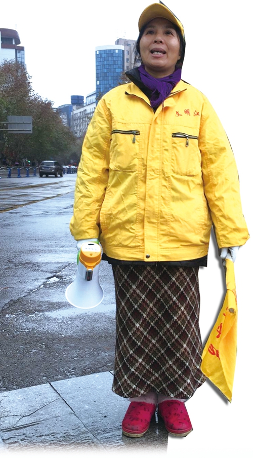 文明劝导　他们一直在路上(图1)