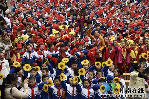 叙永县实验小学:童声唱响核心价值观(图5) 叙永县实验小学:童声唱响核心价值观(图5)