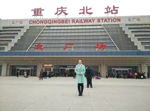 出发 咱们去乘“风一般”的成渝高铁(图2) 出发 咱们去乘“风一般”的成渝高铁(图2)