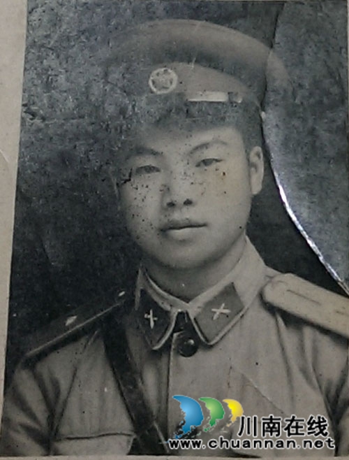 富顺退休老战士 深情回忆周总理(图1) 富顺退休老战士 深情回忆周总理(图1)
