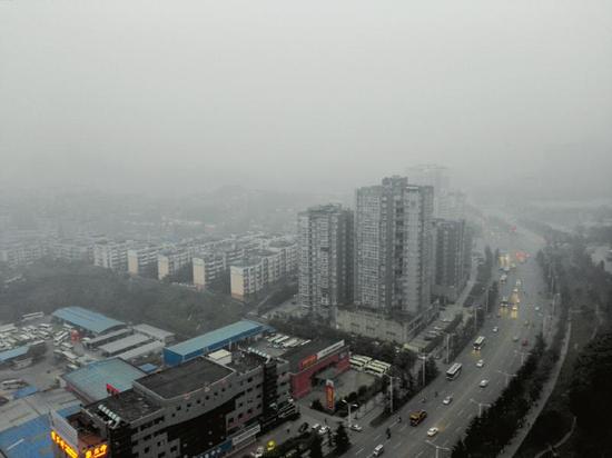 自贡空气两次触红&nbsp;疑为区域气象影响空气质量(图1)