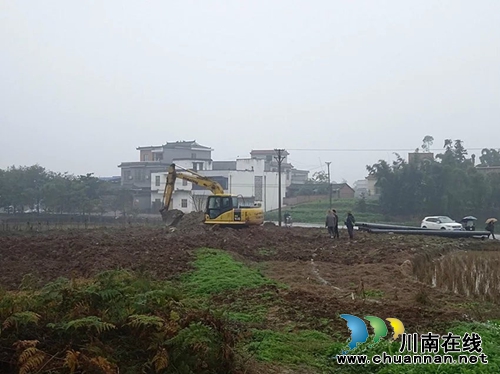 喻寺镇兴隆村“双挂钩”聚居点建设正式动工(图1) 喻寺镇兴隆村“双挂钩”聚居点建设正式动工(图1)