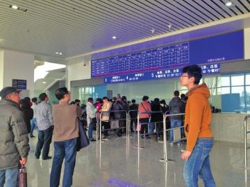 内江公路客运低迷 今年春运高铁最忙(图1) 内江公路客运低迷 今年春运高铁最忙(图1)