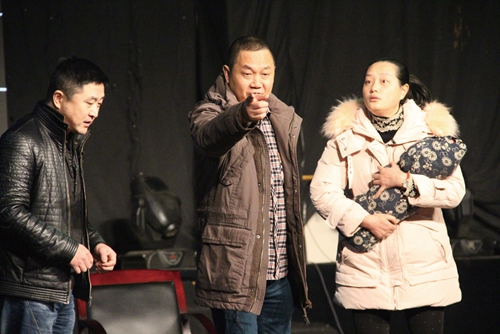 新报探班泸州电视台春晚 惊喜不断(图7) 新报探班泸州电视台春晚 惊喜不断(图7)